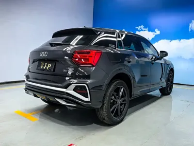 Audi Q2L 2022, 33000 км, за 18657.67 USD