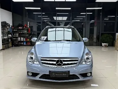 Mercedes-Benz R-Class 2008, 170000 км, за 4237.7 USD