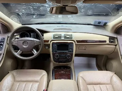 Mercedes-Benz R-Class 2008, 170000 км, за 4237.7 USD