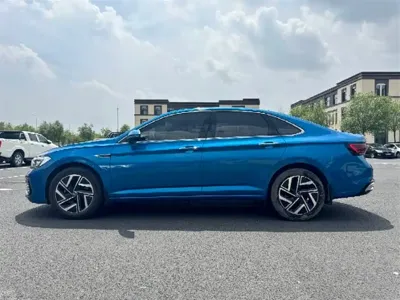 Volkswagen Sagitar 2022, 34000 км, за 16303.39 USD