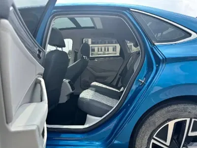 Volkswagen Sagitar 2022, 34000 км, за 16257.3 USD - фото 9