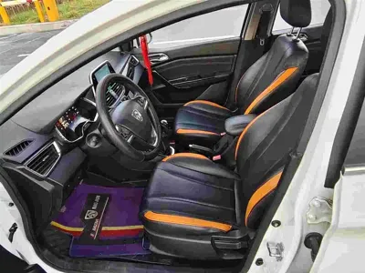 Baojun 310 2016, 67600 км, за 1736.28 USD