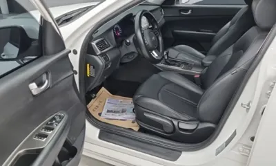 Kia K5 2020, 102176 км, за 7601.8 USD - фото 10