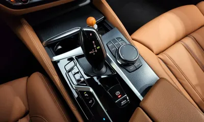 BMW 5-Series 2023, 51198 км, за 27036.33 USD - фото 9