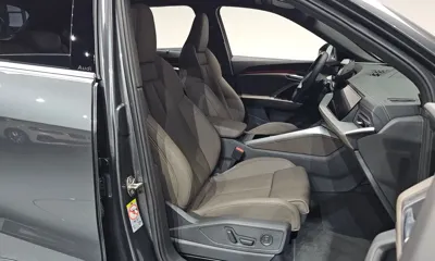 Audi Q5 2025, 876 км, за 50873.05 USD - фото 26