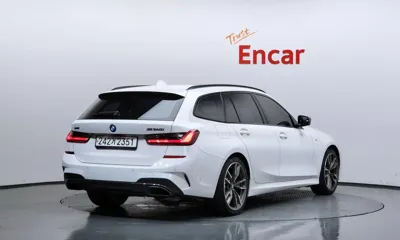 BMW 3-Series 2022, 91301 км, за 33805.96 USD