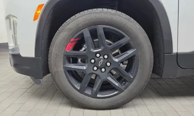 ChevroletGMDaewoo Traverse 2022, 36216 км, за 20087.1 USD