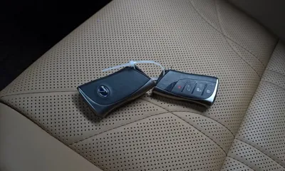 Lexus ES