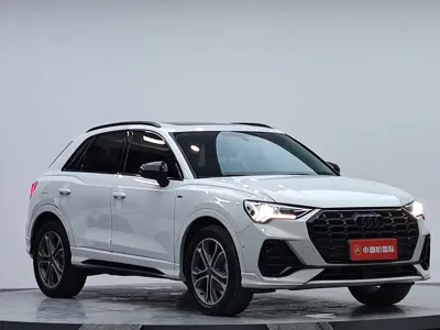 Audi Q3 2022, 27000 км, за 28112.81 USD