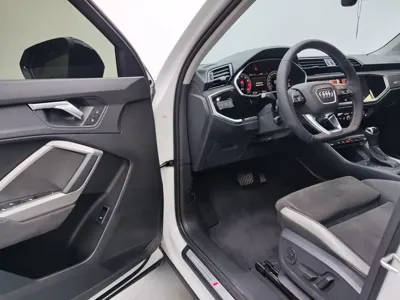 Audi Q3 2022, 27000 км, за 28112.81 USD - фото 7