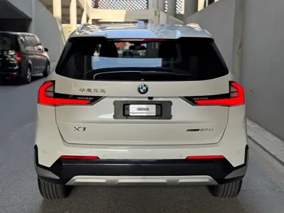 BMW X1 2023, 21900 км, за 31546.2 USD
