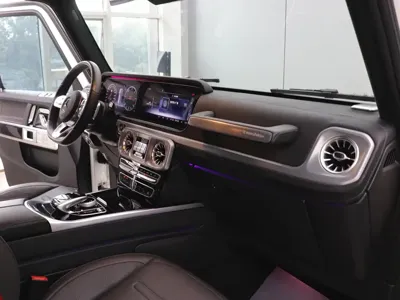 Mercedes-Benz G-Class 2023, 33000 км, за 197023.84 USD - фото 28