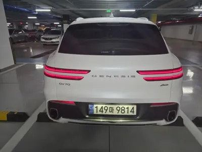 Genesis GV70 2023, 65000 км, за 23997.35 USD