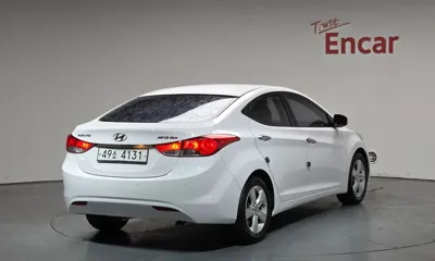 Hyundai Avante 2012, 137886 км, за 2892.8 USD