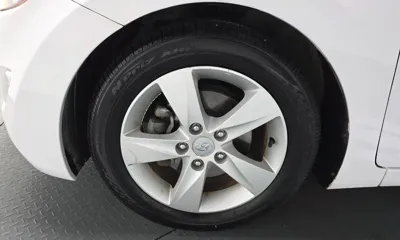 Hyundai Avante 2012, 137886 км, за 2892.8 USD