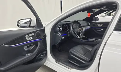 Mercedes-Benz E-Class 2023, 34914 км, за 26847.84 USD - фото 10