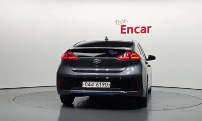 Hyundai Ioniq 2017, 205231 км, за 4759.39 USD