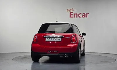 MINI Cooper 2012, 66159 км, за 3413.42 USD
