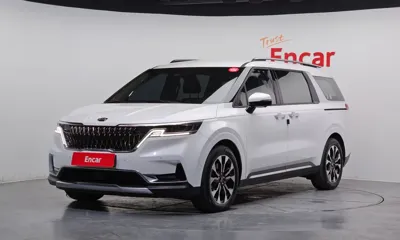 Kia Canival · 2021 год