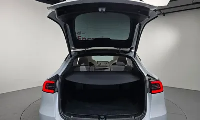 Tesla Model Y 2024, 25937 км, за 27739.78 USD - фото 28