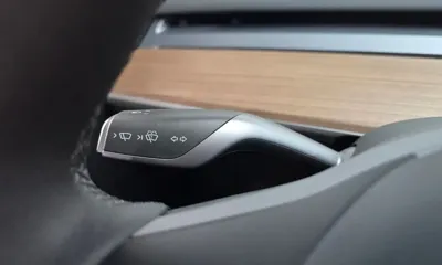 Tesla Model Y 2024, 25937 км, за 27739.78 USD - фото 29