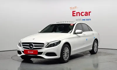 Mercedes-Benz C-Class · 2015 год