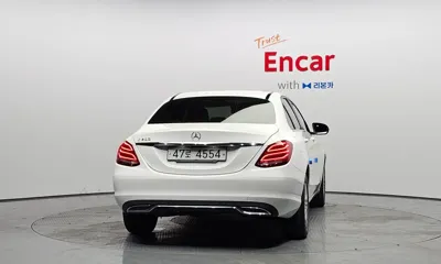 Mercedes-Benz C-Class 2015, 127321 км, за 7475.78 USD