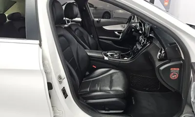Mercedes-Benz C-Class 2015, 127321 км, за 7475.78 USD - фото 10