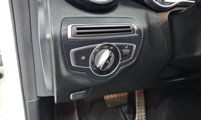 Mercedes-Benz C-Class 2015, 127321 км, за 7475.78 USD - фото 17