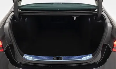 Mercedes-Benz S-Class 2025, 7767 км, за 72712.9 USD - фото 11
