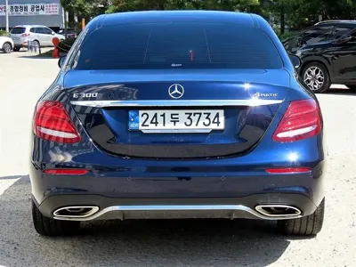 Mercedes-Benz E-Class 2020, 51000 км, за 20000.01 USD