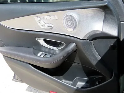 Mercedes-Benz E-Class 2020, 51000 км, за 20000.01 USD - фото 11