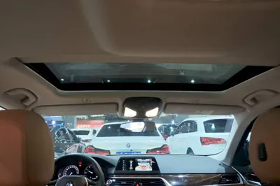 BMW 5 Series 2018, 105800 км, за 18590 USD - фото 21