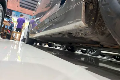 BMW 5 Series 2018, 105800 км, за 18590 USD - фото 26
