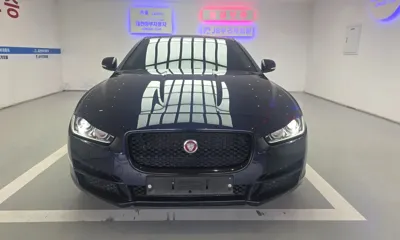 Jaguar XE · 2017 год