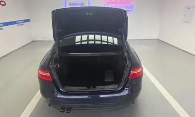 Jaguar XE 2017, 139561 км, за 4883.76 USD - фото 9