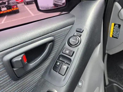 Hyundai Starex 2018, 162300 км, за 6446.57 USD - фото 12