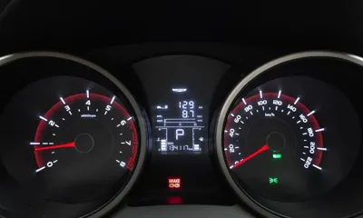 KG_Mobility_Ssangyong TIBOLI 2018, 134117 км, за 4926.43 USD - фото 8