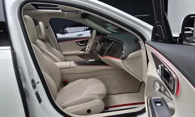 Mercedes-Benz E-Class 2025, 10033 км, за 45227.78 USD - фото 26