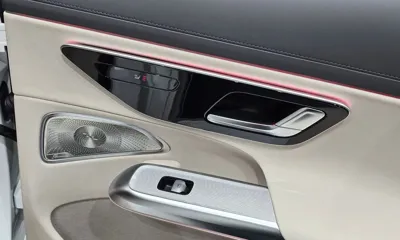Mercedes-Benz E-Class 2025, 10033 км, за 45227.78 USD - фото 30