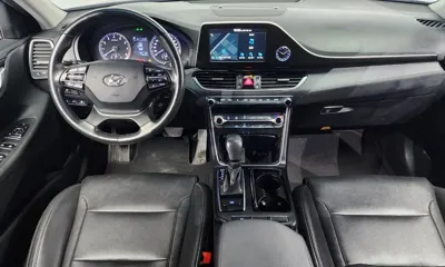 Hyundai Grandeur 2017, 138497 км, за 6371.52 USD - фото 7