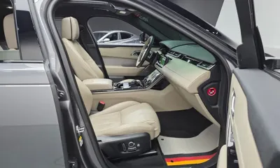 Land Rover Range Rover Velar 2018, 120485 км, за 21275.19 USD - фото 10