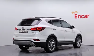 Hyundai Santafe 2016, 113220 км, за 8131.68 USD
