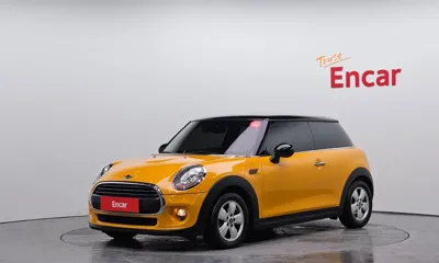 MINI Cooper · 2017 год