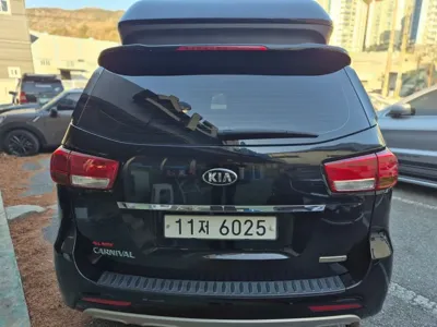 Kia Canival 2016, 290000 км, за 5842.2 USD