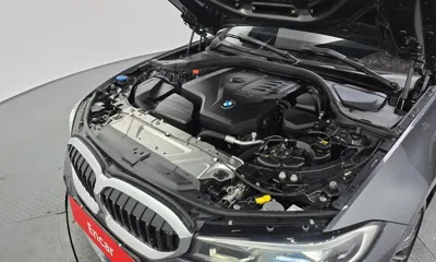 BMW 3-Series 2021, 81621 км, за 17773.37 USD - фото 6