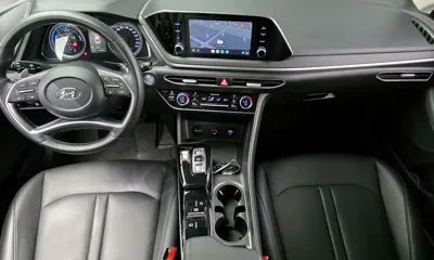 Hyundai Sonata 2022, 88386 км, за 9846.29 USD - фото 7