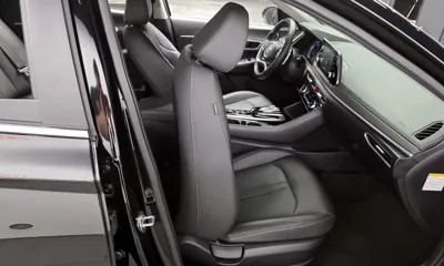 Hyundai Sonata 2022, 88386 км, за 9846.29 USD - фото 12