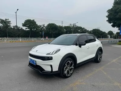 Lynk & Co 06 · 2024 год