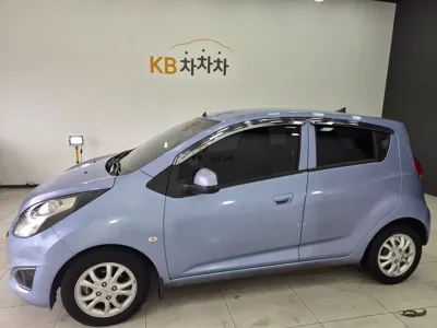 ChevroletGMDaewoo Spark 2015, 106764 км, за 2145.22 USD